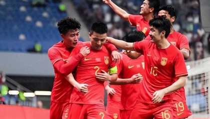 喜讯！U19国足前锋频频代表欧塞尔出战一线队比赛，或有望踢法甲